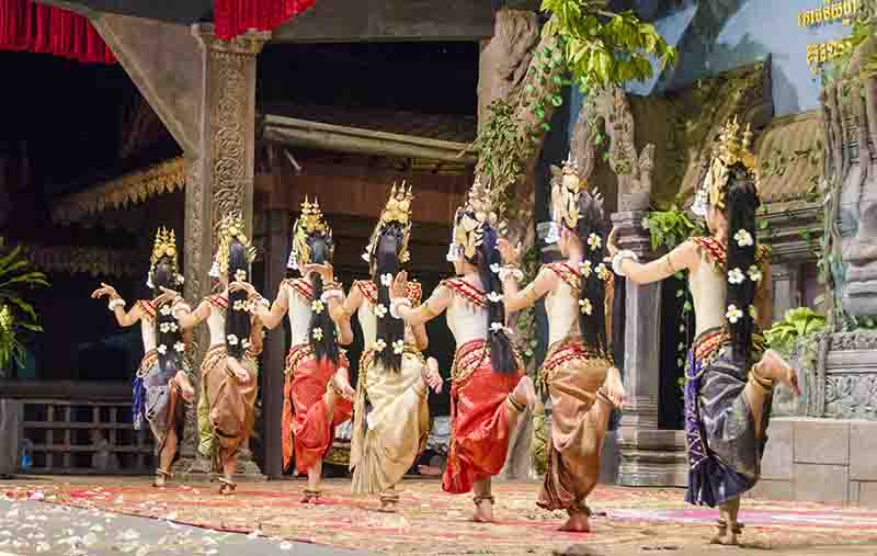 64 - Camboya - Siem Reap - danzas tradicionales